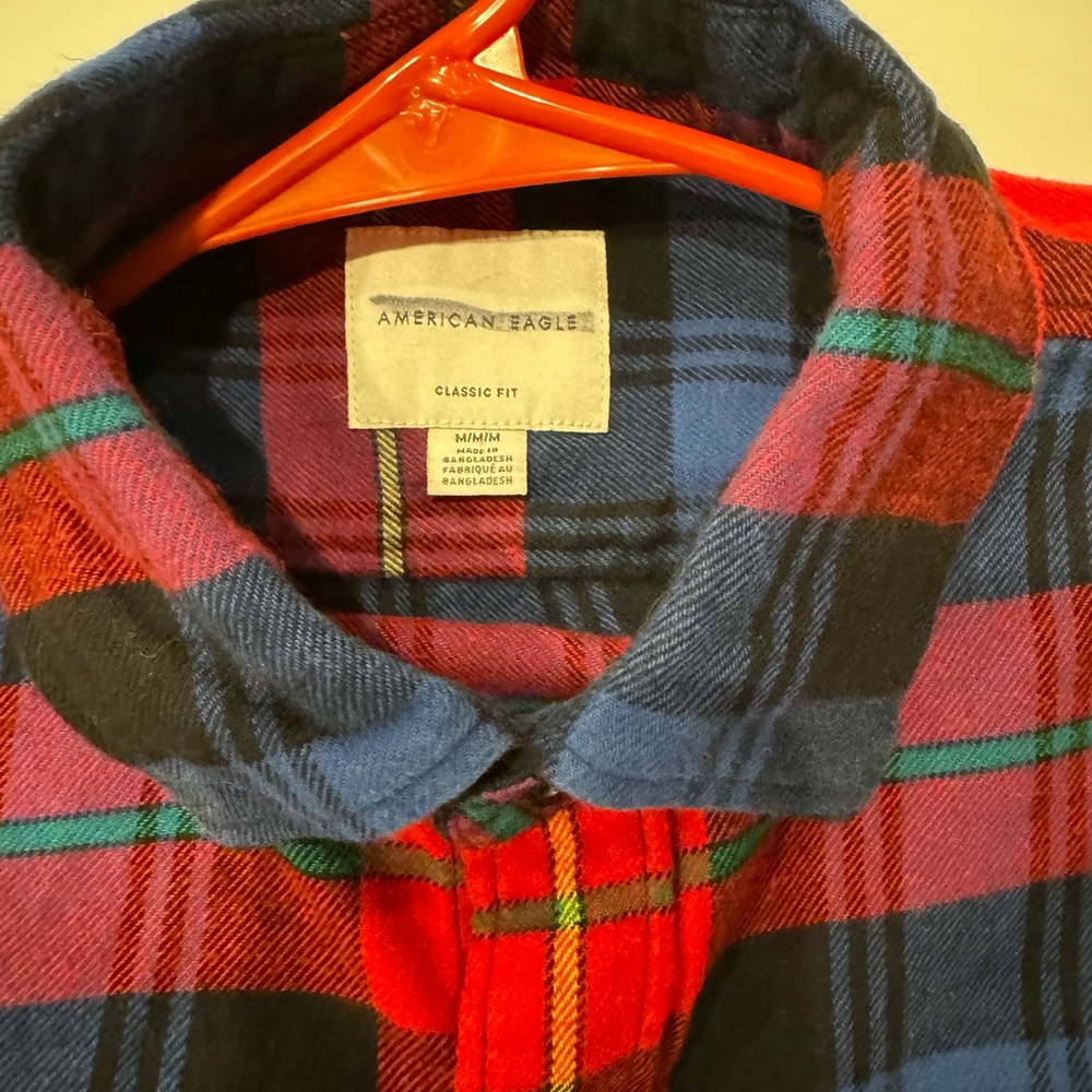 American Eagle Flannel Size Medium
